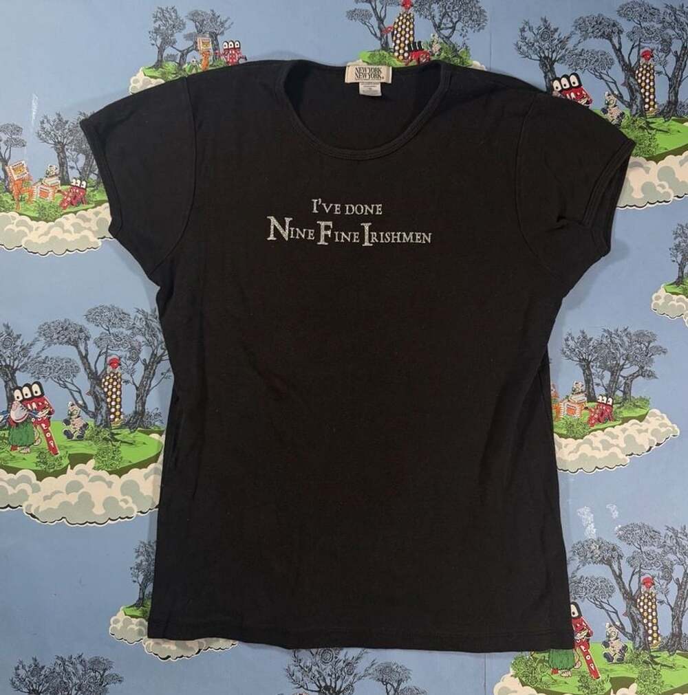 Women’s Nine Fine Irishmen Black T-Shirt XL